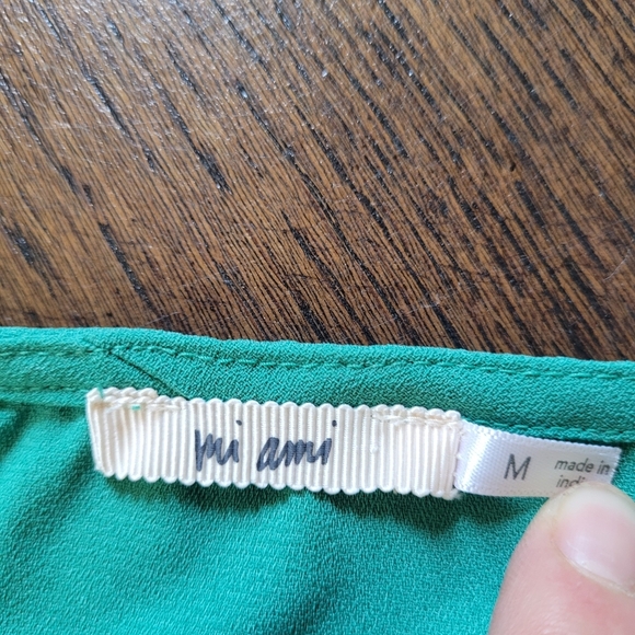 Francesca's Miami Green Peplum Wrap Across Bell Sleeve Blouse Size Women Medium - Picture 8 of 9